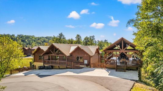 2626 Rogers Way 37R1, Sevierville, Tennessee 37876, États-Unis