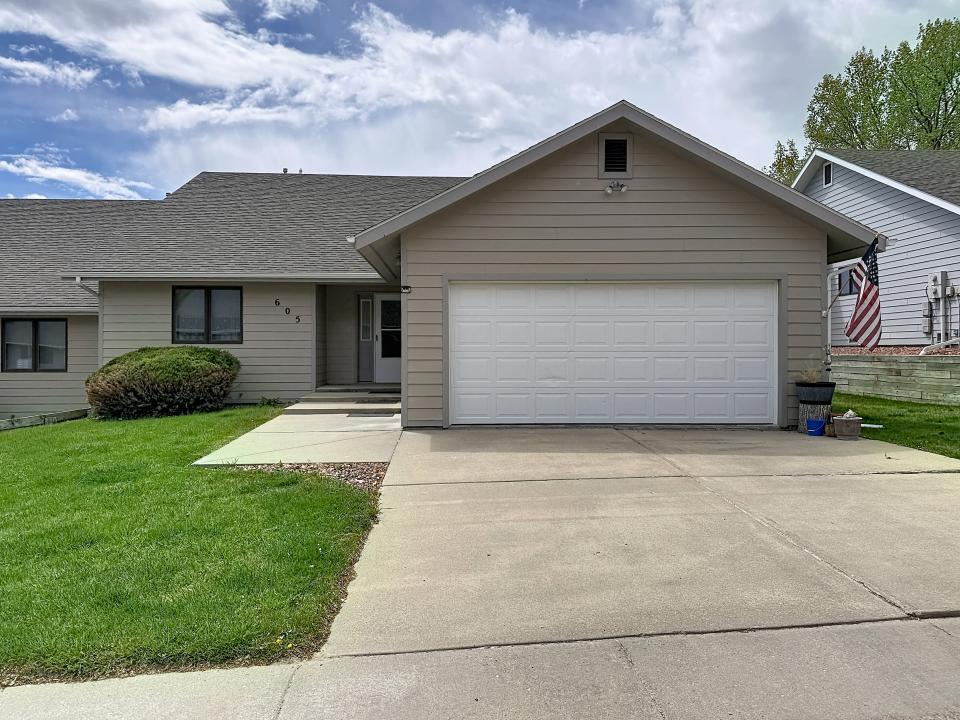 605 Hogerson St, Buffalo, Wyoming 82834