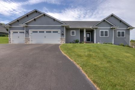E5045 Basswood Road, Eau Claire, Wisconsin 54701, USA