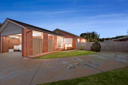 22 Lawson Drive, Moama, NSW 2731, Australia