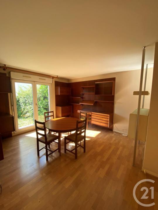 Arpajon, Île-de-France 91290, Pháp