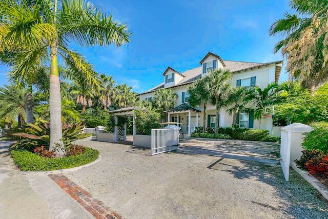 15 Bay Creek Drive, Bahamas