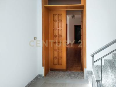 Via Corinto, Adrano, Sicilia 95031, Italie