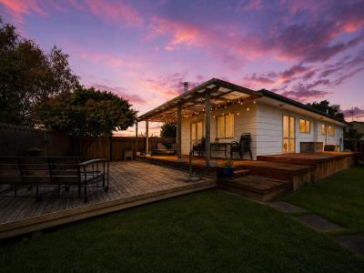 34 Rosedale Crescent, Cloverlea, Palmerston North City 4412, New Zealand