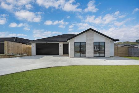 171 HITCHEN ROAD, Pokeno, Waikato District 2402, New Zealand