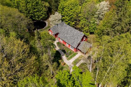 1228  Ch. du Village, Morin-Heights, 魁北克省 J0R 1H0, 加拿大
