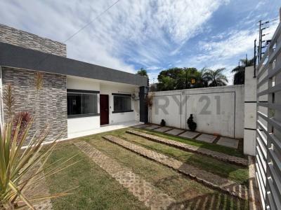 Av. Virgen de Cotoca, 8vo anillo, condominio Icarai , Este, Santa Cruz 591, ボリビア