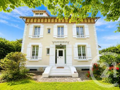 L Isle Adam, Île-de-France 95290, France