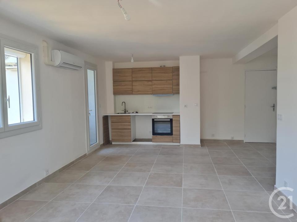 Marignane, Provence-Alpes-Côte D'Azur 13700, France