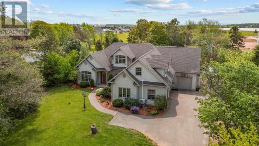 712 WATER STREET, Summerside, Prince Edward Island C1N 4J1, Canada