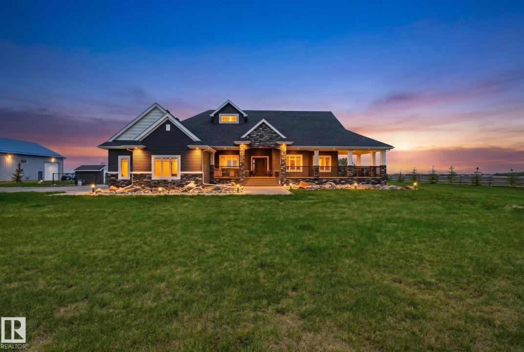 54517 RGE ROAD 242, Rural Sturgeon County, Alberta T8T 1W4, Canadá