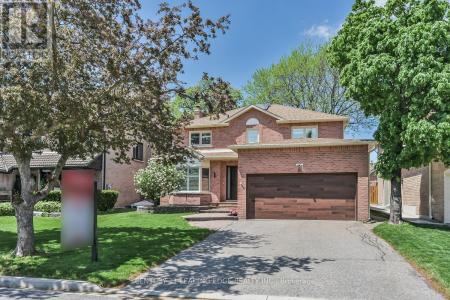 6 DALECROFT CIRCLE, Markham (unionville), Ontario L3R 6J6, Canada