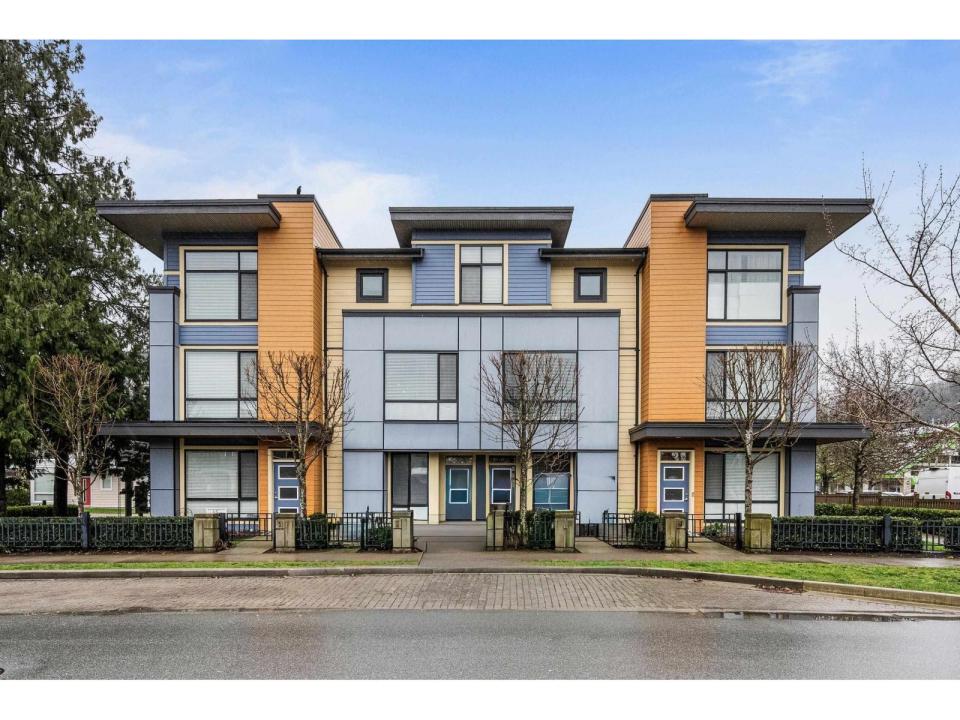 45615 TAMIHI WAY, Chilliwack, Colúmbia Britânica V2R 0X4, Canadá