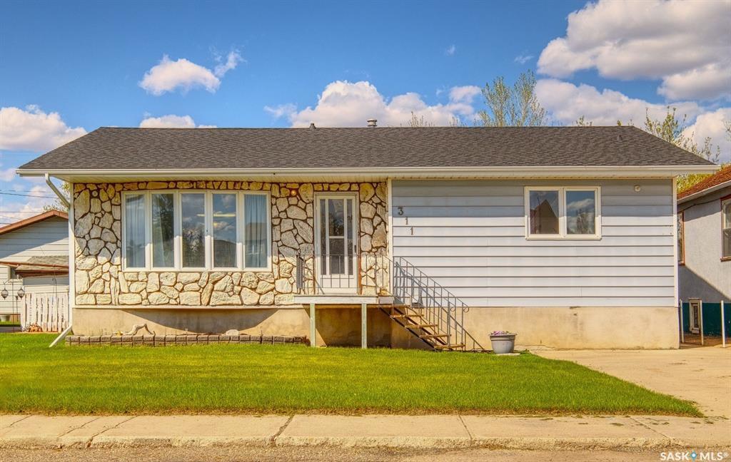 311 4TH AVENUE E, Biggar, ساسكاتشوان S0K 0M0, كندا