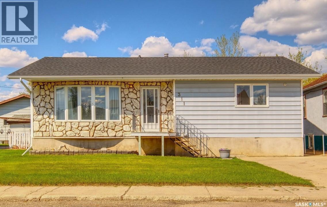 311 4TH AVENUE E, Biggar, ساسكاتشوان S0K 0M0, كندا