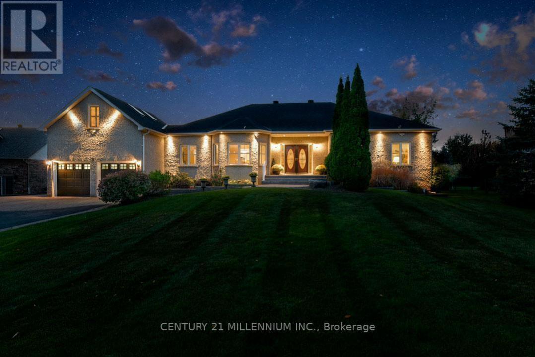 8 CASTLEWOOD COURT, Caledon, Ontario L7K 0C1, Kanada