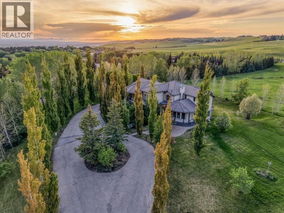 40 BLUERIDGE BAY, Rural Rocky View County, Alberta T3L 2N5, Kanada