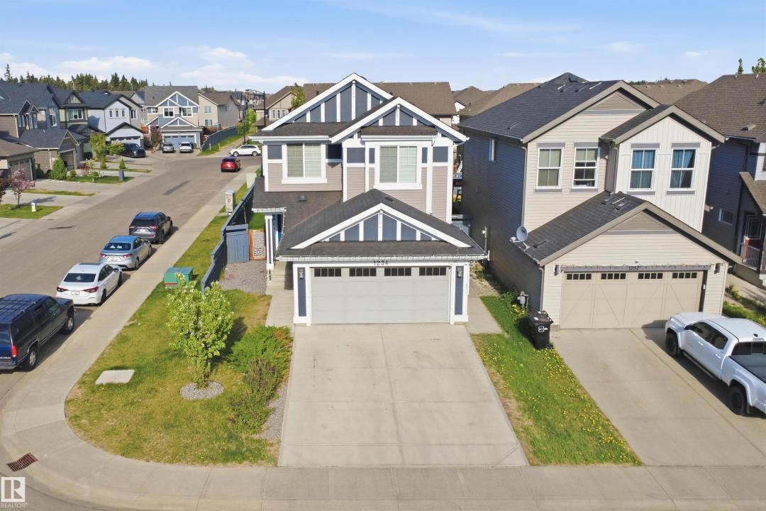 1234 DANIELS CRESCENT SW, Edmonton, Alberta T6W 3V6, Canadá