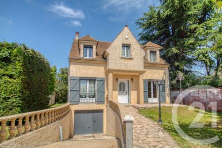 St Prix, Île-de-France 95390, France