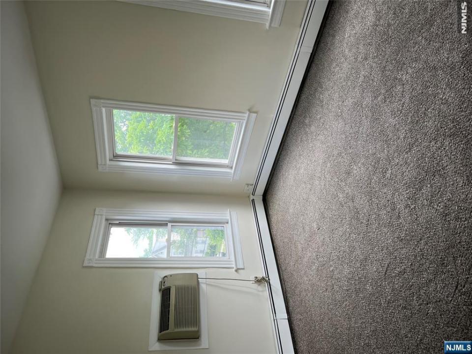139-141 Magnolia Avenue , 2nd, Kearny, New Jersey 07032, Stati Uniti