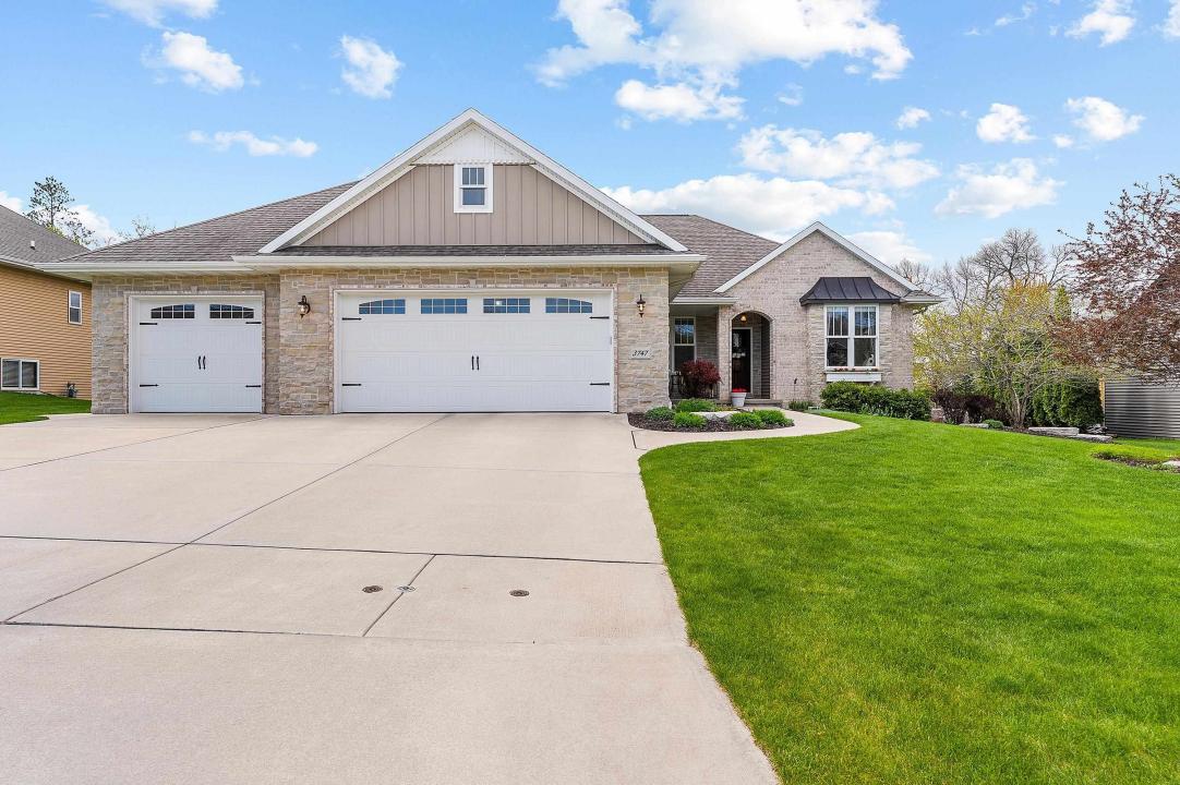 3747 COPPER OAK Circle, Green Bay, Wisconsin 54313, Estados Unidos