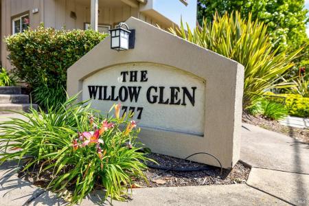 777 E Cotati Ave, Rohnert Park, California 94928, HOA KỲ
