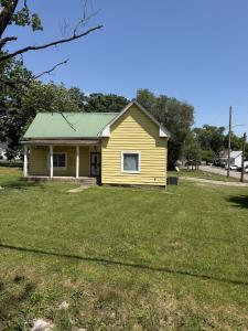 1508 s main, Springfield, Tennessee 37172, USA