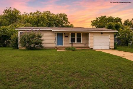 3729 Kris Street, North Richland Hills, Texas 76180, Estados Unidos