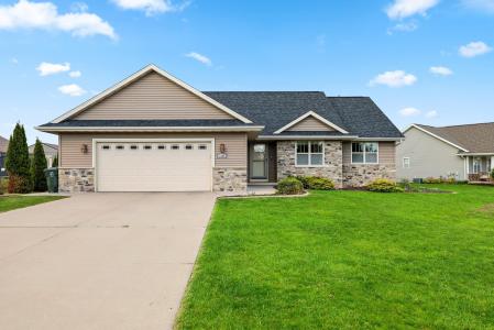 2288 GLEN MEADOWS Circle, De Pere, ויסקונסין 54115, ארצות הברית של אמריקה