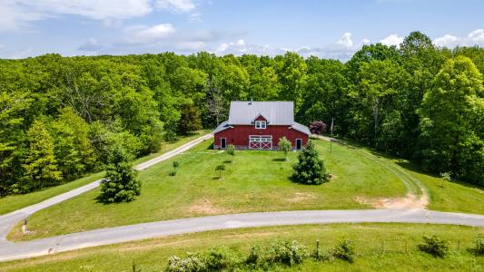 171 Fieldstone Ln, Pikeville, Tennessee 37367