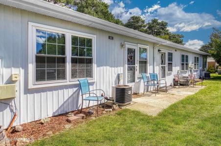 11C Cambridge Circle, Manchester, NJ 08759, USA