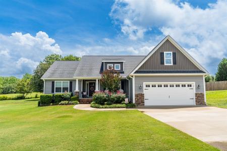 105 Millstone Drive, Campobello, SC 29322, USA