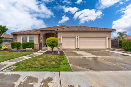 17028 Granite Falls Way, Madera, California 93610, USA