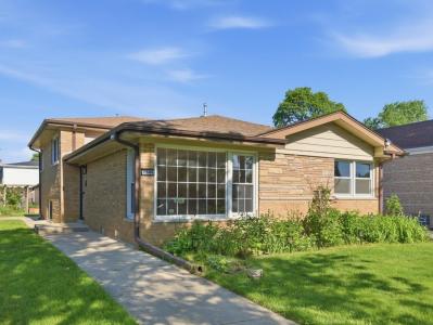 7506 Kilbourn Avenue, Skokie, Illinois 60076, Estados Unidos