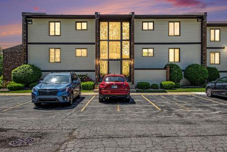 831 Summit Park Court N, Crown Point, אינדיאנה 46307, ארצות הברית של אמריקה 