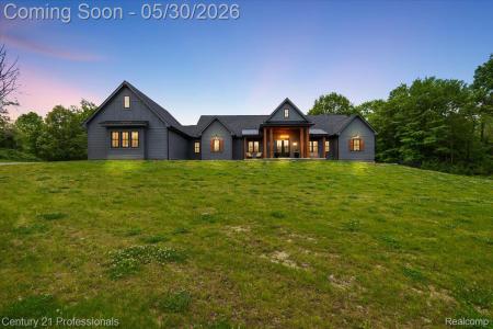 5340 Clarkston, Clarkston, Michigan 48348, USA