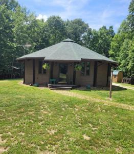 1955B Snook Rd., Franklin Furnace, Ohio 45629, USA