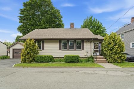15 Ellsworth Terrace, Lynn, Massachusetts 01904, USA