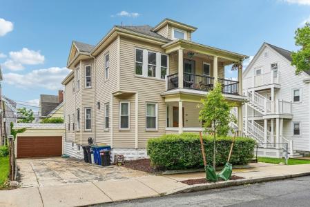 48 Whitfield Rd , 48, Somerville, Massachusetts 02144, Estados Unidos