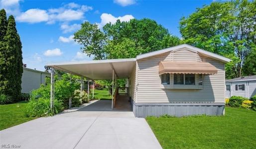 723 Country Pines Sw Drive, Warren, オハイオ 44481, アメリカ合衆国