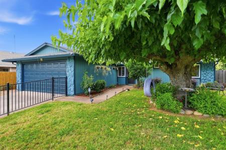 3230 Sanbury Circle, Rancho Cordova, California 95670, USA
