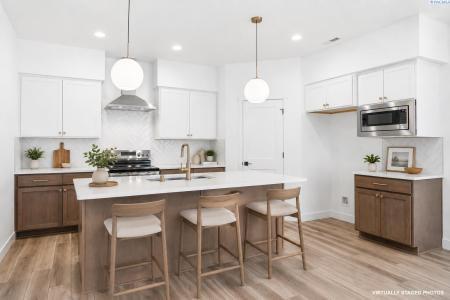4561 Grove Court, West Richland, Washington 99353, Stati Uniti