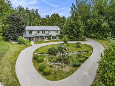 5505 Indian Trail, Frankfort, Michigan 49635
