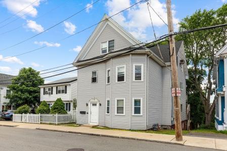 154-156A Franklin Street, Malden, Massachusetts 02148, USA