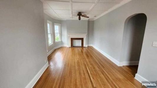 99 Carlton Avenue, East Rutherford, NJ 07073, USA
