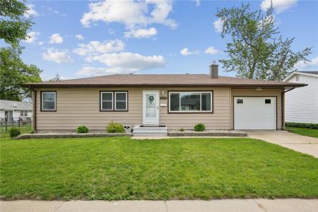 2713 Evelyn Drive Sw, Cedar Rapids, Iowa 52404, USA