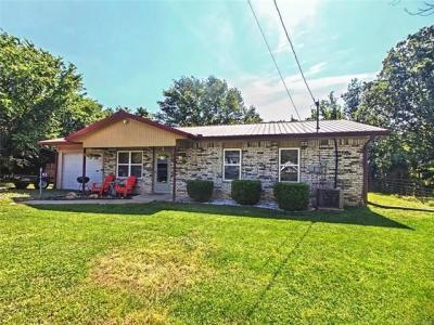 15396 N 520 Road, Tahlequah, Oklahoma 74464, USA