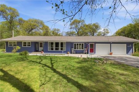 6458 Clearwater Road, Baxter, Minnesota 56425, USA