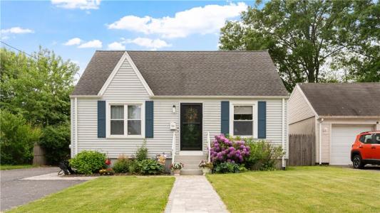 162 Thatcher Street, East Providence, RI 02916, USA
