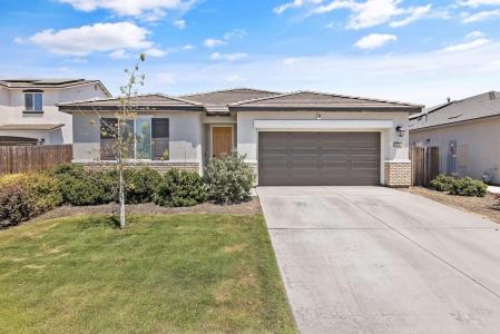 3518 E Laura Court, Visalia, Californie 93292, États-Unis